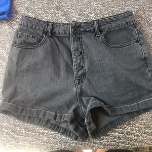 BDG high rise shorts 32, button front